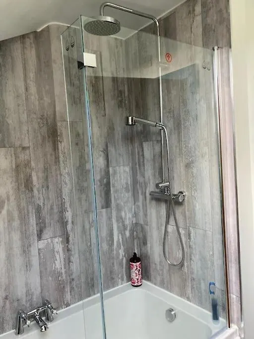 בלפסט Cosy 2 Bedroom Coach House בית נופש