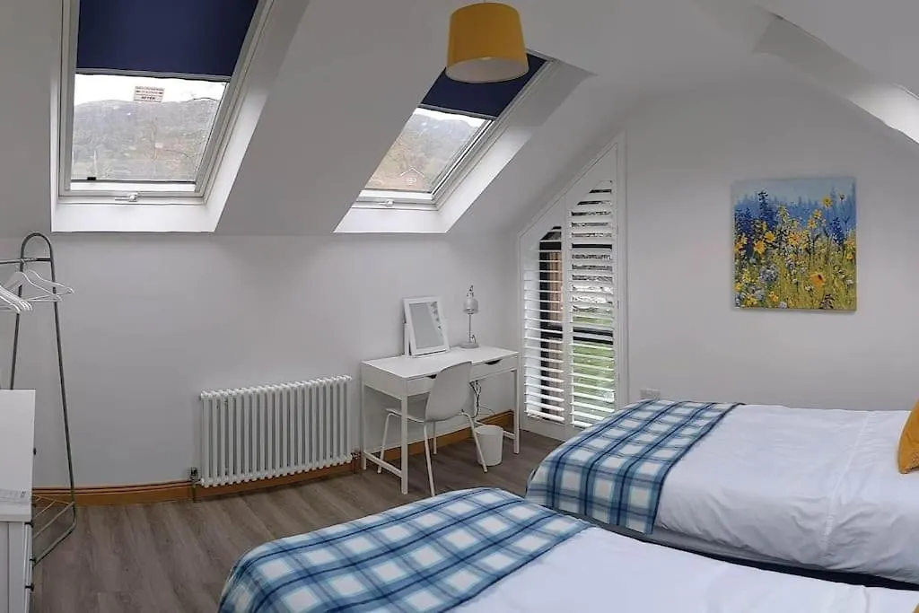 בית נופש בלפסט Cosy 2 Bedroom Coach House
